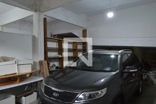Garagem de casa à venda com 4 quartos, 318m² em Curicica, Rio de Janeiro