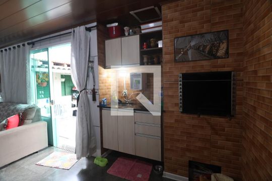 Área comum - Churrasqueira de casa à venda com 3 quartos, 200m² em Niterói, Canoas