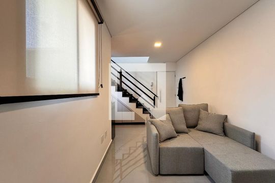 Sala de apartamento para alugar com 2 quartos, 94m² em Jardim, Santo André