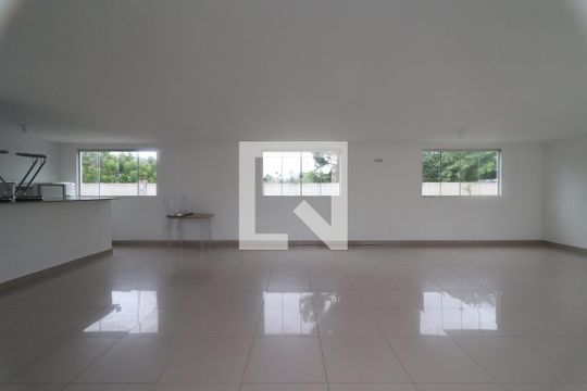 Área comum - Salão de festas de apartamento para alugar com 2 quartos, 52m² em Canudos, Novo Hamburgo