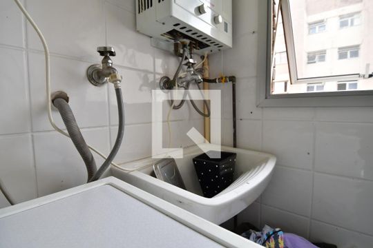 Área de Serviço de apartamento para alugar com 2 quartos, 96m² em Jardim Flamboyant, Campinas