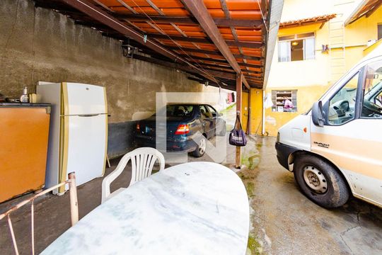 Garagem de casa à venda com 3 quartos, 250m² em Nova Cintra, Belo Horizonte