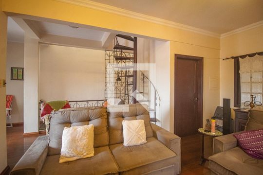 Sala de casa à venda com 4 quartos, 484m² em Coronel Aparicio Borges, Porto Alegre