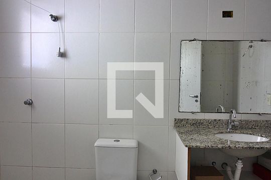 Quarto 1 - Suíte Banheiro  de casa à venda com 3 quartos, 201m² em Jardim Sao Paulo, São Bernardo do Campo