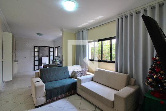 Casa à venda com 3 quartos, 201m² em Jardim Sao Paulo, São Bernardo do Campo