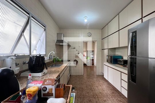 Cozinha de apartamento à venda com 3 quartos, 176m² em Jardim Paulista, São Paulo