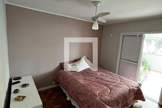 Quarto de casa à venda com 3 quartos, 240m² em Vila Alpina, Santo André