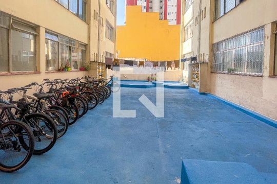 Área comum de kitnet/studio à venda com 0 quarto, 28m² em Pinheiros, São Paulo