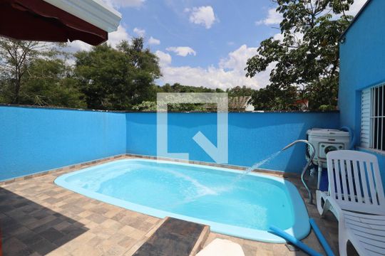 Quintal de casa à venda com 3 quartos, 132m² em Loteamento Serra dos Cristais, Várzea Paulista