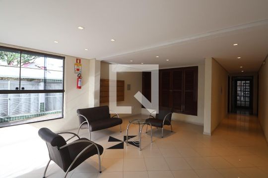 Hall de entrada de apartamento à venda com 3 quartos, 148m² em Marechal Rondon, Canoas