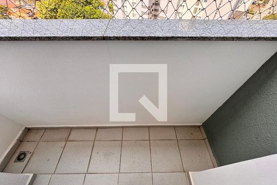 Sacada de apartamento para alugar com 3 quartos, 60m² em Vila Valparaíso, Santo André