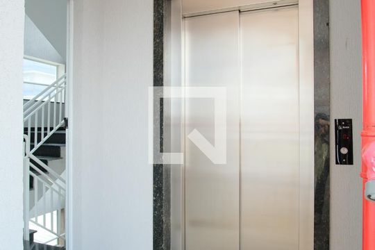 Área comum de apartamento para alugar com 2 quartos, 40m² em Vila Matilde, São Paulo