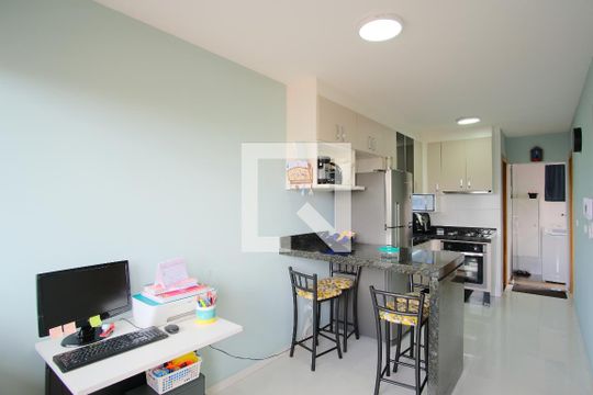 Sala de apartamento para alugar com 2 quartos, 40m² em Vila Matilde, São Paulo