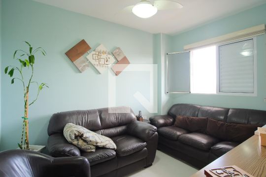 Quarto 1 de apartamento para alugar com 2 quartos, 40m² em Vila Matilde, São Paulo