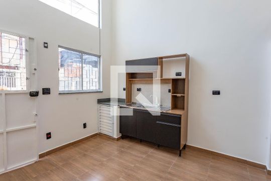 Sala/Cozinha de apartamento para alugar com 1 quarto, 55m² em Centro, Diadema