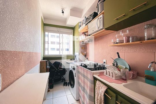 Área de Serviço de apartamento para alugar com 2 quartos, 40m² em Jardim do Lago, Osasco