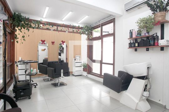 Quarto 3 de casa à venda com 3 quartos, 647m² em Boa Vista, Porto Alegre