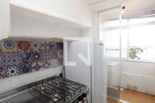 Cozinha + Área de Serviço de apartamento à venda com 1 quarto, 55m² em Navegantes, Porto Alegre