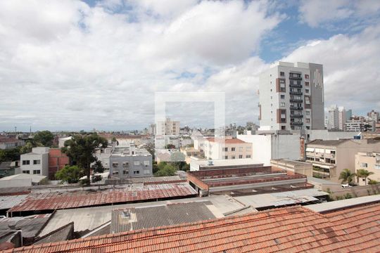 Sala Vista de apartamento à venda com 1 quarto, 55m² em Navegantes, Porto Alegre