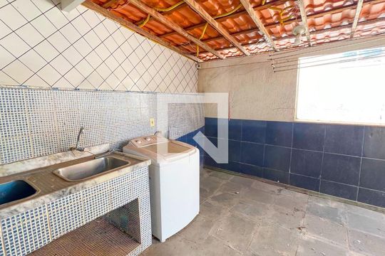Área de Serviço de casa à venda com 3 quartos, 380m² em Santa Efigênia, Belo Horizonte