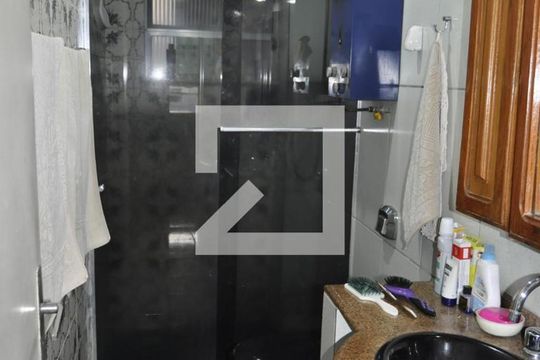 Banheiro de apartamento à venda com 3 quartos, 70m² em Cachambi, Rio de Janeiro
