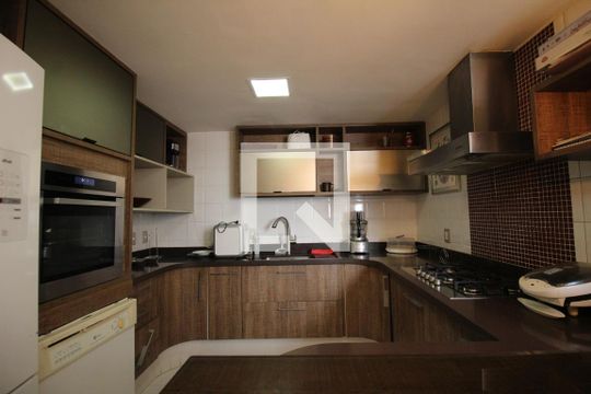Detalhe da cozinha  de apartamento à venda com 4 quartos, 215m² em Lagoa, Rio de Janeiro