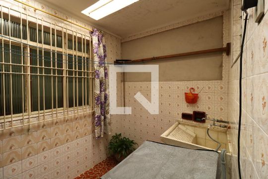 Área de Serviço de casa à venda com 3 quartos, 150m² em Jardim, Santo André