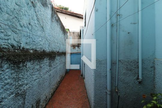 Quintal de casa à venda com 3 quartos, 150m² em Jardim, Santo André