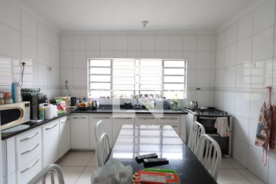 Cozinha de casa à venda com 4 quartos, 300m² em Chácara Califórnia, São Paulo