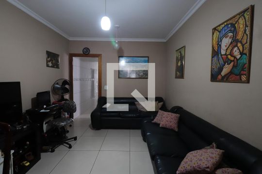 Sala de casa à venda com 4 quartos, 300m² em Chácara Califórnia, São Paulo