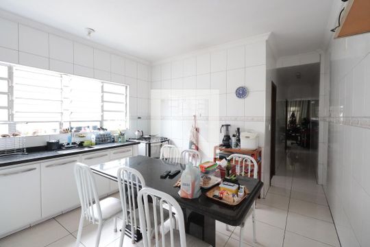 Cozinha de casa à venda com 4 quartos, 300m² em Chácara Califórnia, São Paulo
