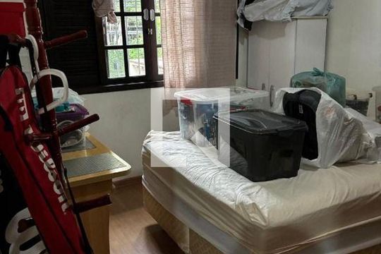Casa à venda com 3 quartos, 140m² em Vila Mariana, São Paulo