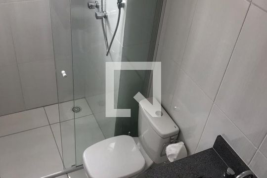 Banheiro de apartamento à venda com 2 quartos, 60m² em Tucuruvi, São Paulo