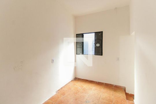 Quarto 1 de casa para alugar com 2 quartos, 60m² em Itaquera, São Paulo