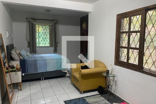 Quarto de casa de condomínio à venda com 6 quartos, 350m² em Vale Verde, Betim