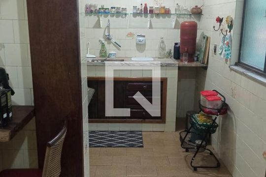 Cozinha de casa de condomínio à venda com 6 quartos, 350m² em Vale Verde, Betim