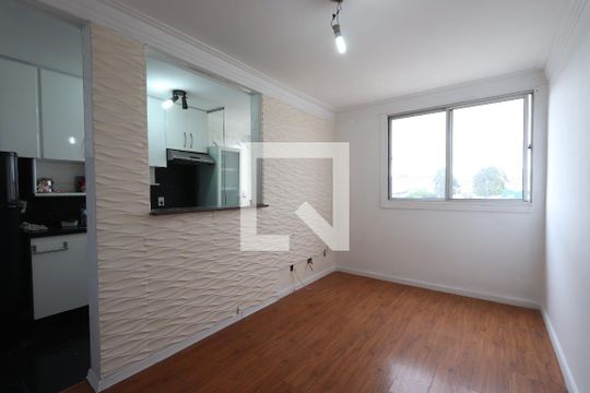 Apartamento à venda com 2 quartos, 47m² em Jardim Santa Terezinha (zona Leste), São Paulo