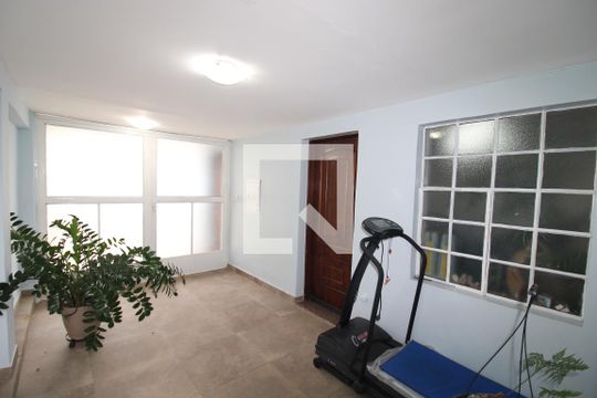 Garagem de casa para alugar com 3 quartos, 178m² em Mandaqui, São Paulo