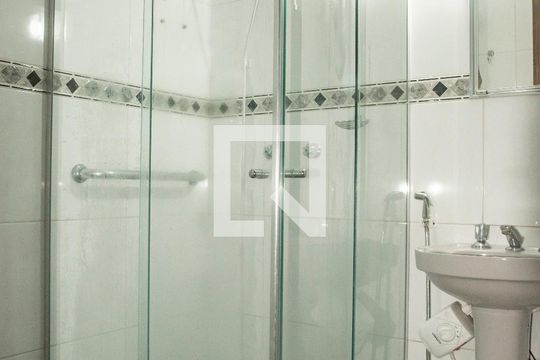 Banheiro da Suíte 1 de casa à venda com 5 quartos, 300m² em Vila da Saúde, São Paulo