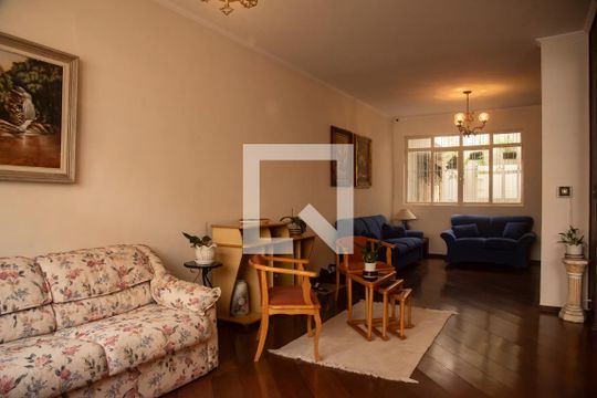Casa à venda com 5 quartos, 300m² em Vila da Saúde, São Paulo