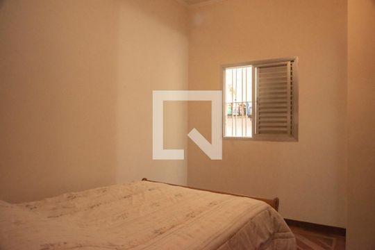 Suíte 1 de casa à venda com 5 quartos, 300m² em Vila da Saúde, São Paulo