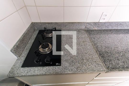 Cozinha de apartamento à venda com 1 quarto, 38m² em Vila Invernada, São Paulo