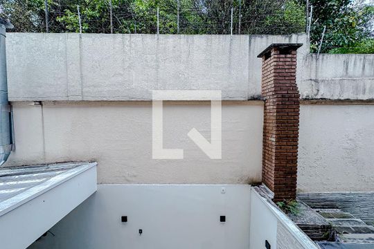 Vista da Suíte 2 de casa de condomínio à venda com 3 quartos, 145m² em Vila Mariana, São Paulo