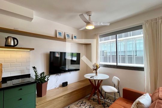 Sala de kitnet/studio à venda com 1 quarto, 24m² em Pinheiros, São Paulo