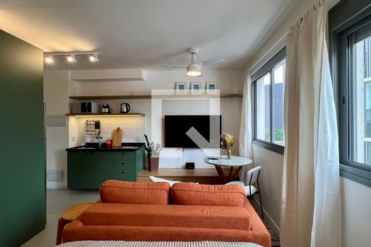 Quarto de kitnet/studio à venda com 1 quarto, 24m² em Pinheiros, São Paulo