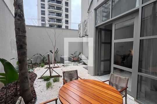 Área comum de kitnet/studio à venda com 1 quarto, 24m² em Pinheiros, São Paulo