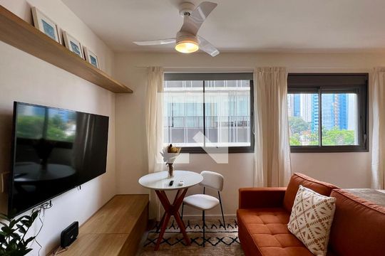 Sala de kitnet/studio à venda com 1 quarto, 24m² em Pinheiros, São Paulo