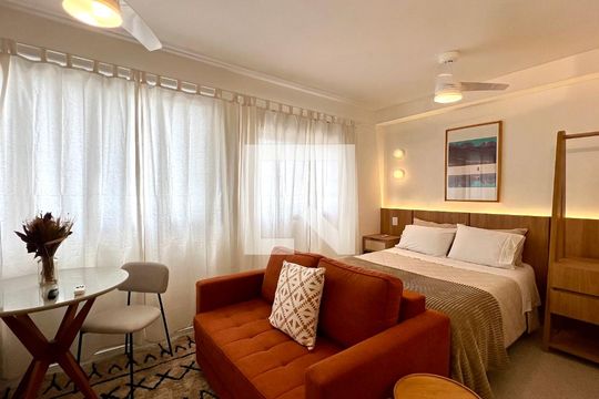 Sala de kitnet/studio à venda com 1 quarto, 24m² em Pinheiros, São Paulo