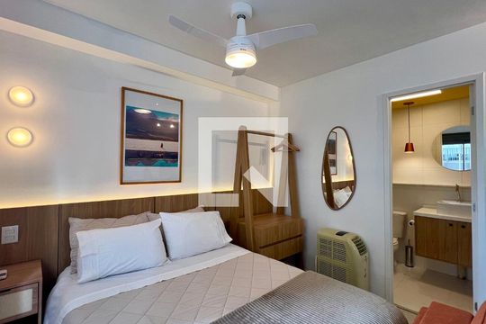 Quarto de kitnet/studio à venda com 1 quarto, 24m² em Pinheiros, São Paulo