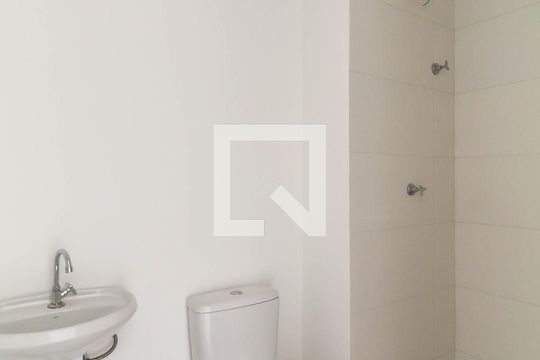 Banheiro de kitnet/studio à venda com 1 quarto, 27m² em Mooca, São Paulo